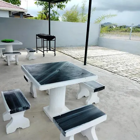 Myhomestay07 Kangar Exterior photo